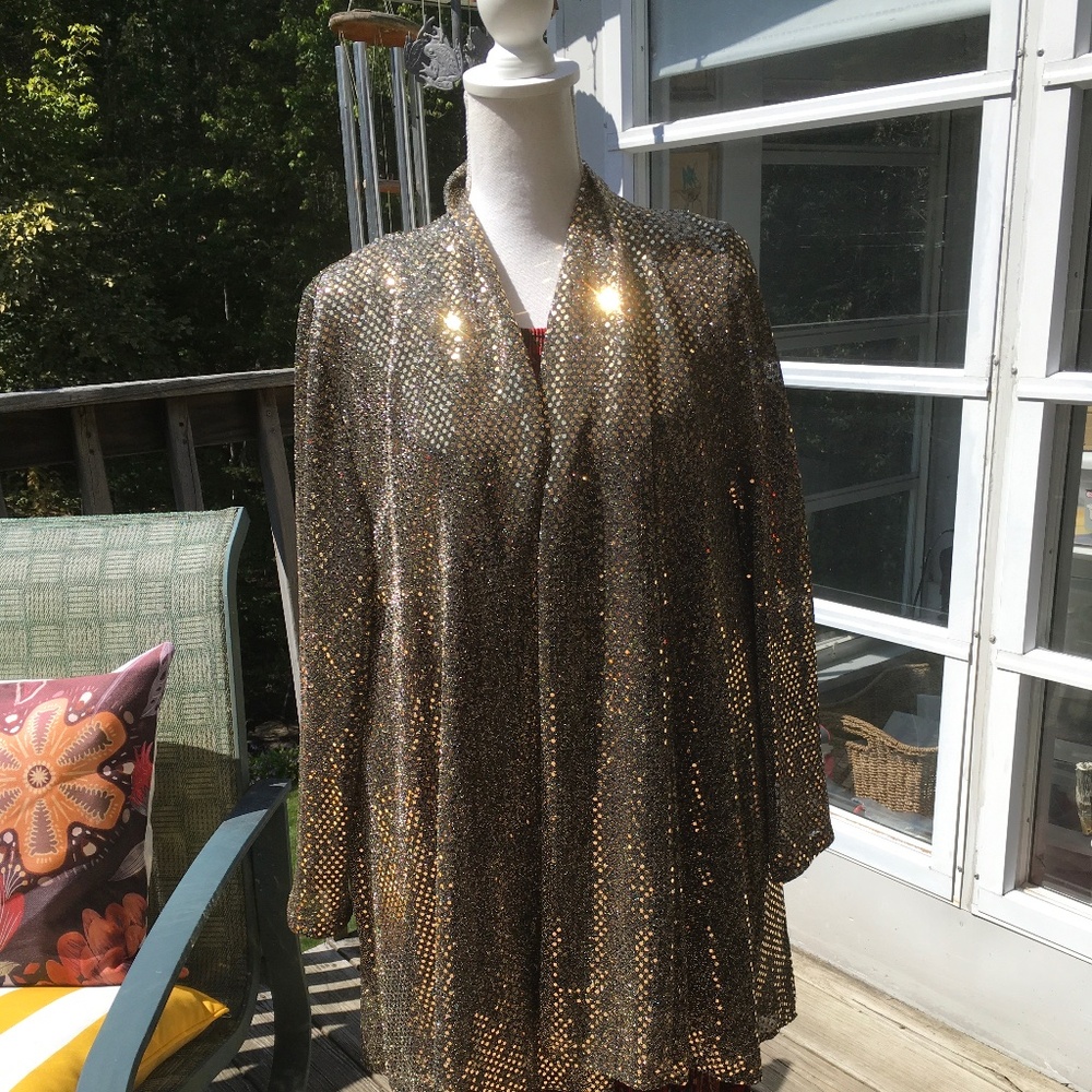 Stunning vintage Lavande size XL gold sequined swing jacket